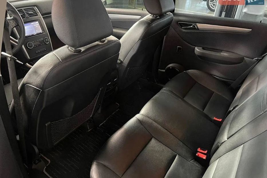 Продам Mercedes-Benz B 200 РЕСТАЙЛ 2010 года в г. Голованевск, Кировоградская область