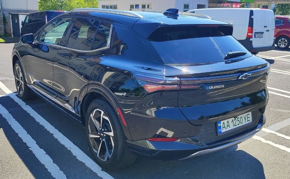 Продам Chevrolet Equinox EV 2LT+додаткой пакет 2025 года в Киеве