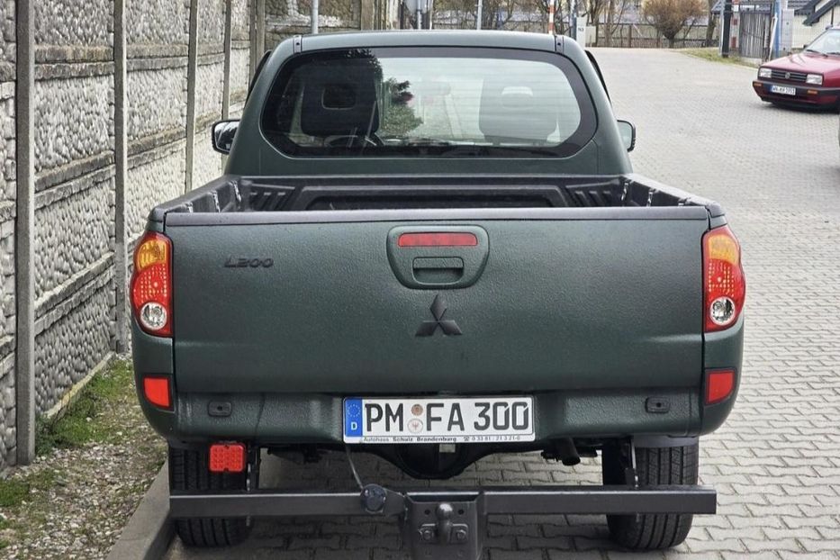 Продам Mitsubishi L 200 2008 года в Киеве
