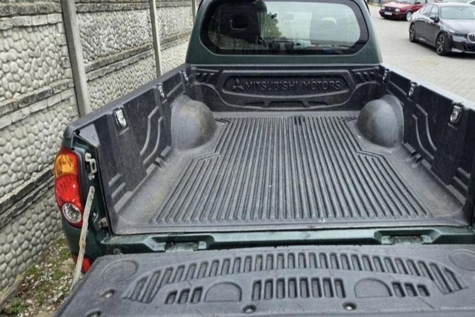 Продам Mitsubishi L 200 2008 года в Киеве
