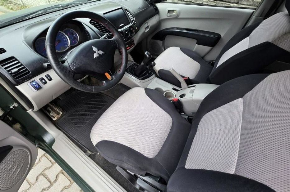 Продам Mitsubishi L 200 2008 года в Киеве