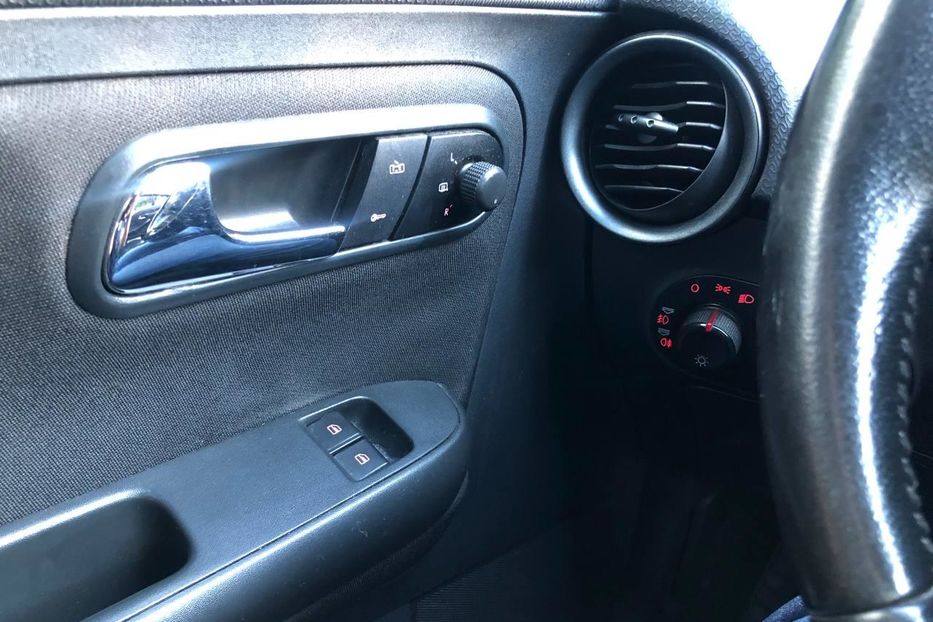 Продам Seat Cordoba Sport 2008 года в Киеве