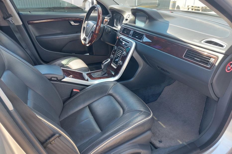 Продам Volvo S80 Дизель 2014 года в Киеве