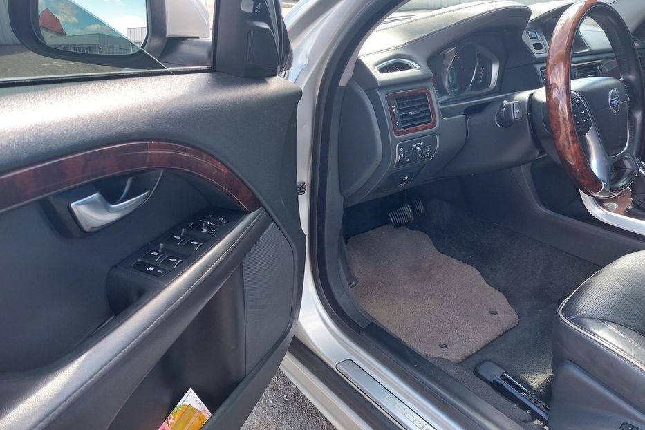 Продам Volvo S80 Дизель 2014 года в Киеве