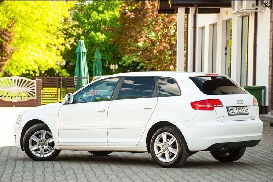 Продам Audi A3 Sportback  2009 года в Киеве