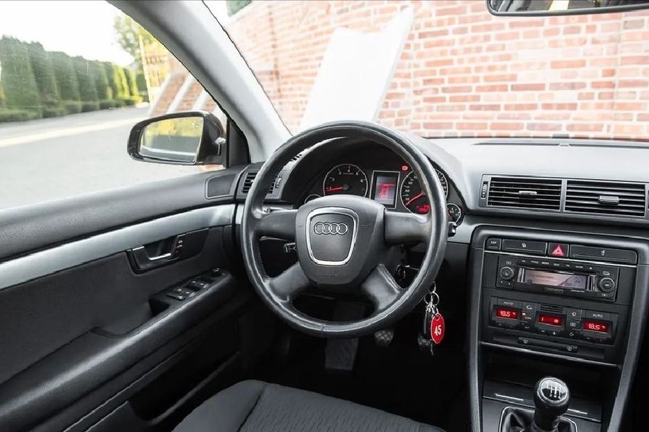 Продам Audi A4 2005 года в Киеве