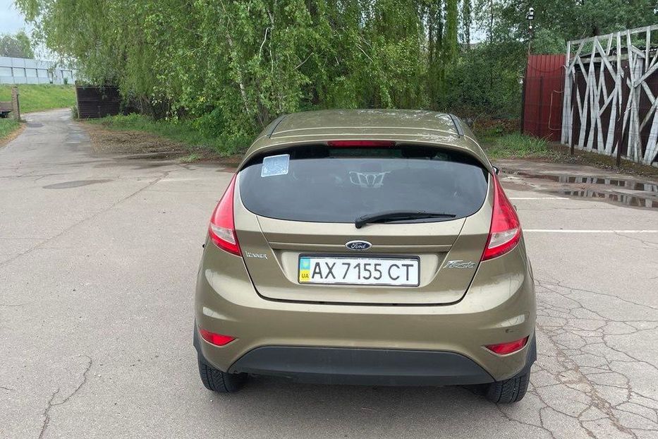 Продам Ford Fiesta 2012 года в Киеве