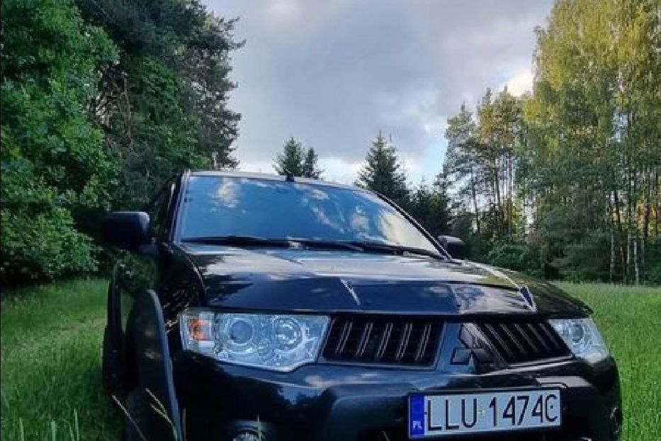 Продам Mitsubishi L 200 L200 2012 года в Киеве