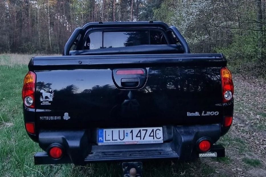 Продам Mitsubishi L 200 L200 2012 года в Киеве