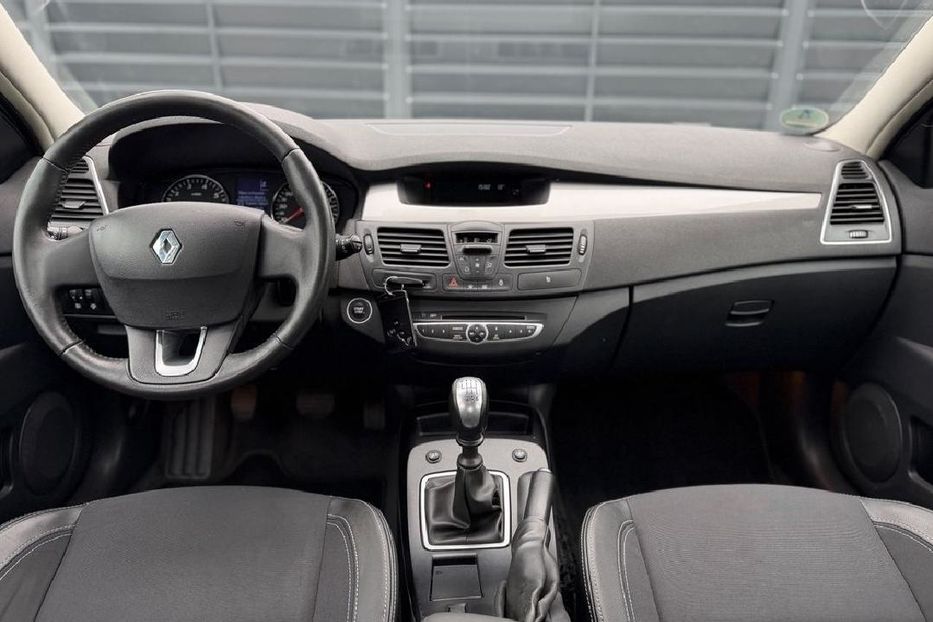 Продам Renault Laguna 2012 года в Киеве