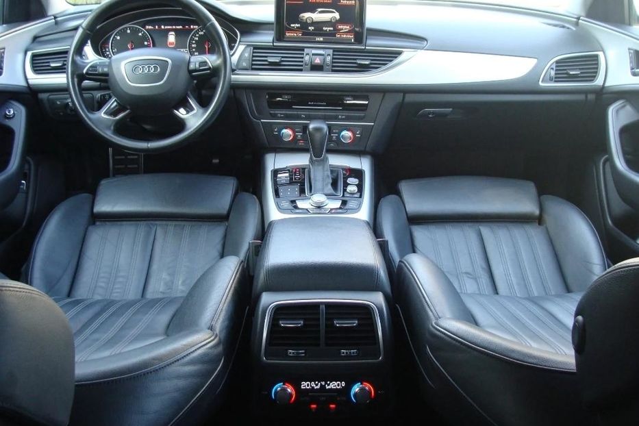 Продам Audi A6 C7 2015 года в Киеве