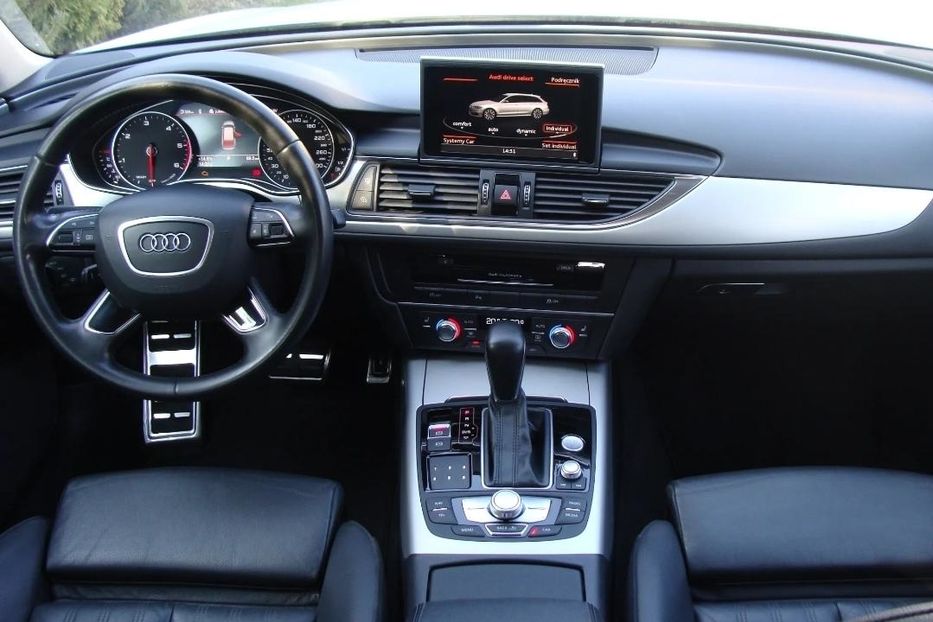 Продам Audi A6 C7 2015 года в Киеве