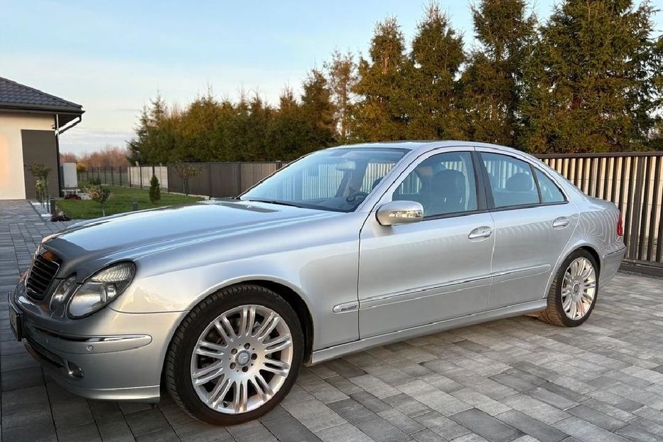 Продам Mercedes-Benz E-Class 211 2005 года в Киеве