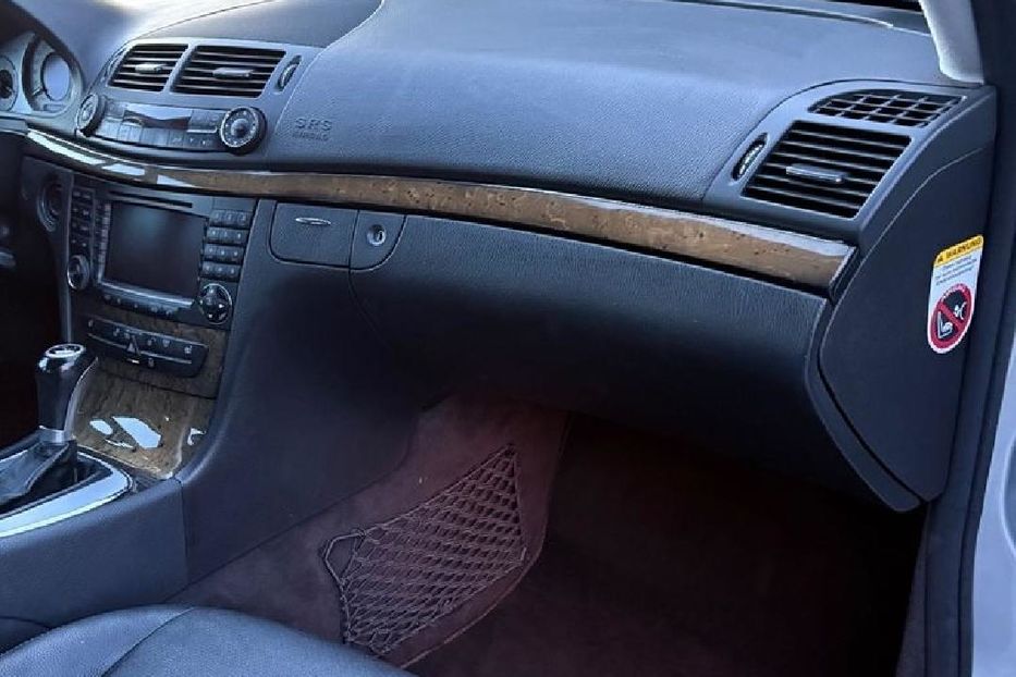 Продам Mercedes-Benz E-Class 211 2005 года в Киеве
