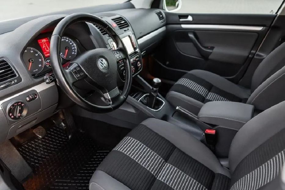 Продам Volkswagen Golf GTI GTI 2009 года в Киеве