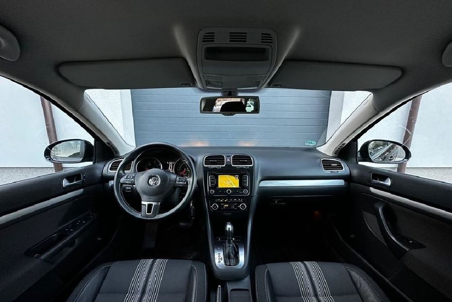Продам Volkswagen Golf GTI 2012 года в Киеве
