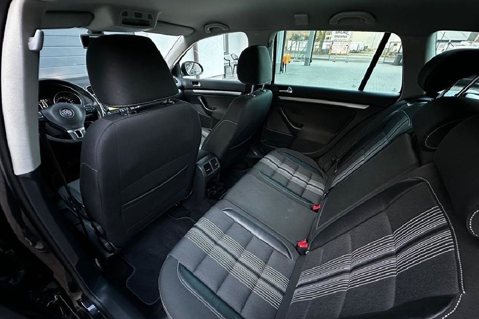 Продам Volkswagen Golf GTI 2012 года в Киеве