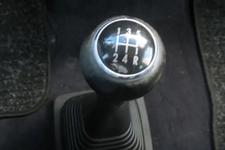 Продам Volkswagen T4 (Transporter) пасс. 2001 года в Сумах