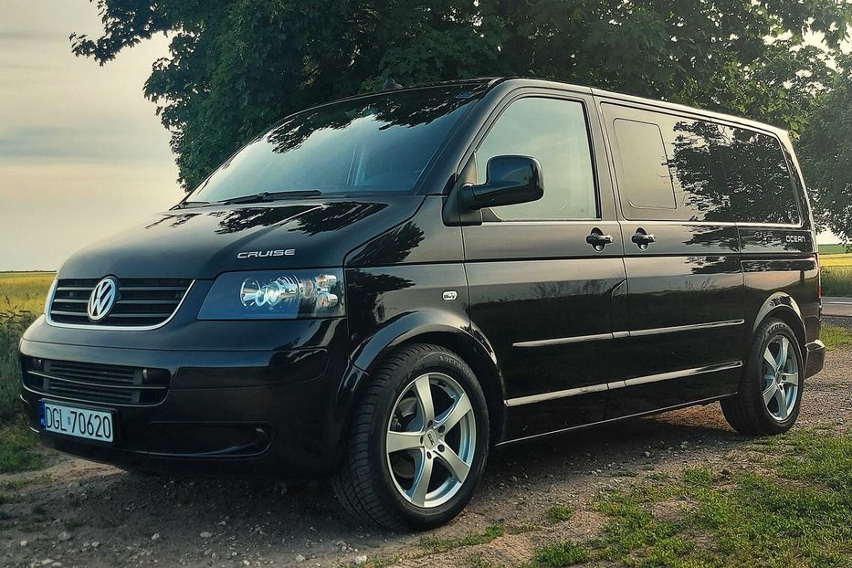 Продам Volkswagen T5 (Transporter) пасс. Т5 2005 года в Киеве