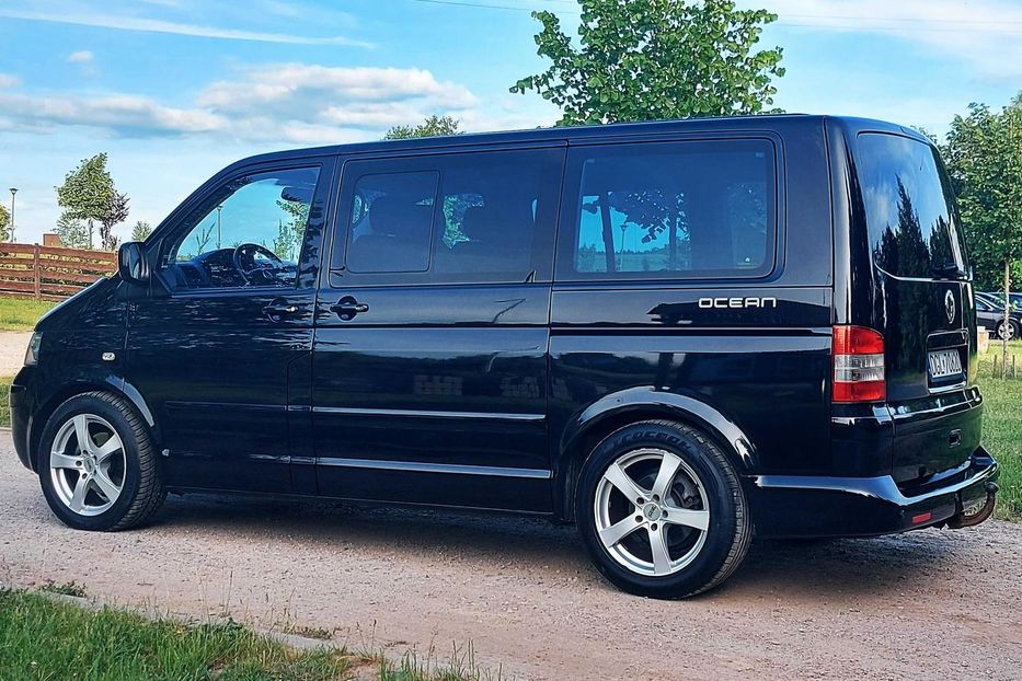 Продам Volkswagen T5 (Transporter) пасс. Т5 2005 года в Киеве