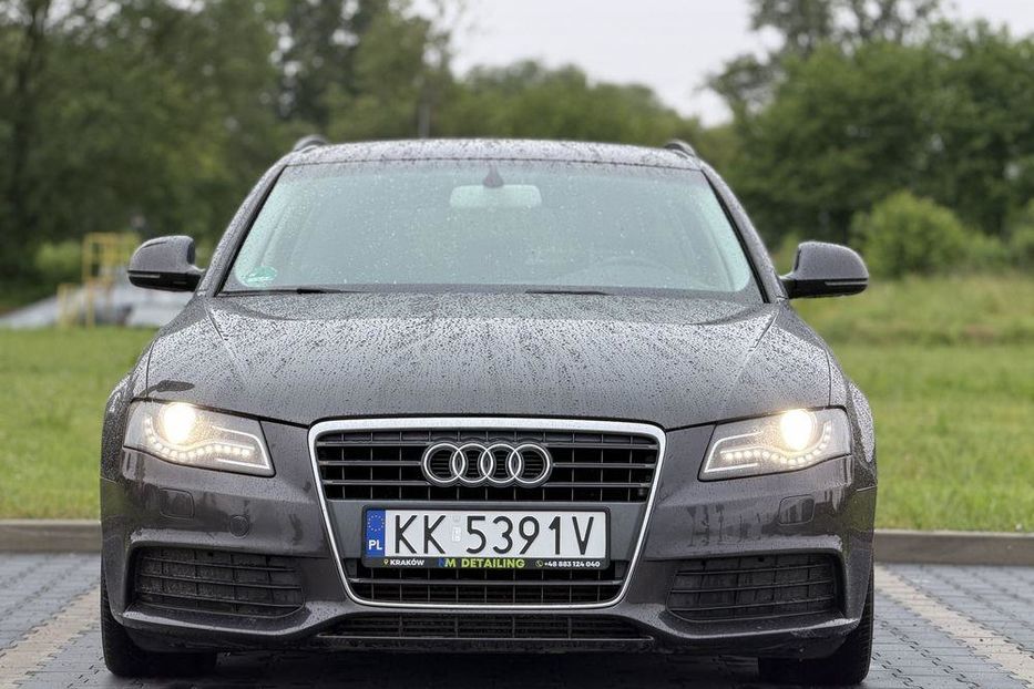 Продам Audi A4 2009 года в Киеве