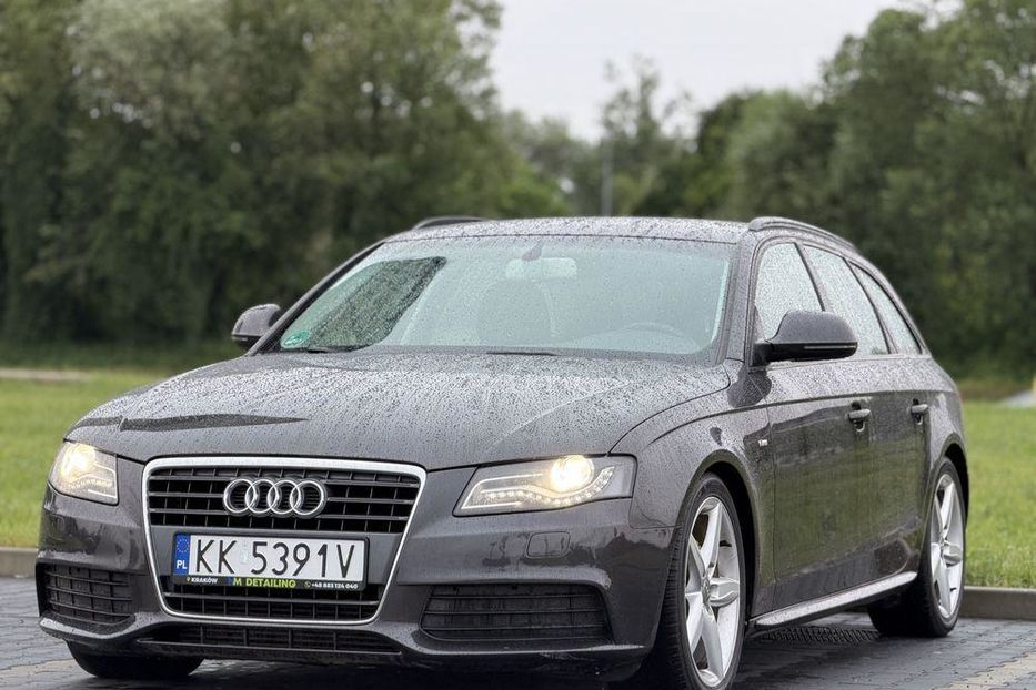 Продам Audi A4 2009 года в Киеве
