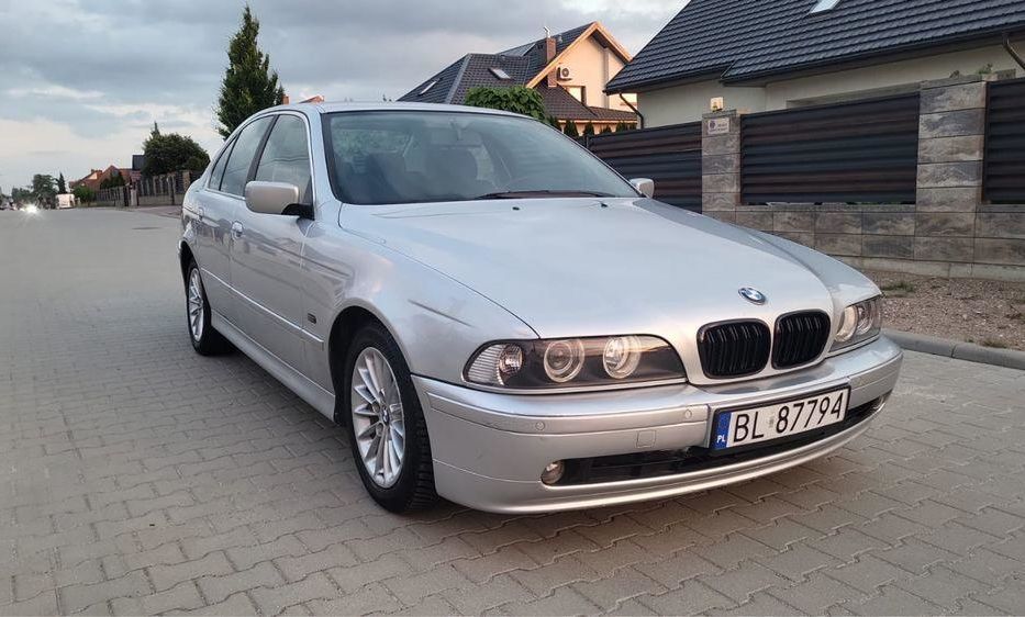 Продам BMW 525 Е39 2001 года в Киеве
