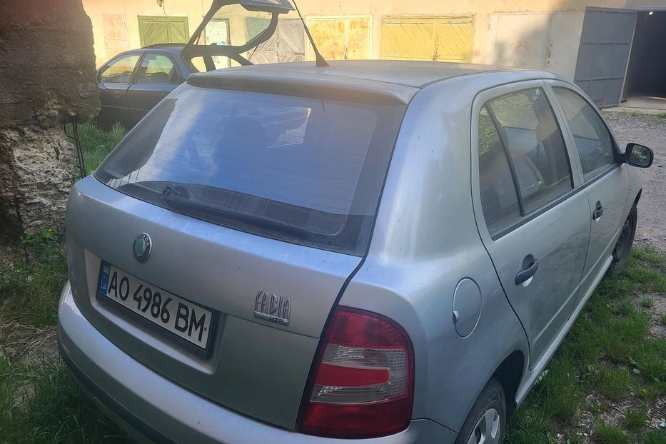 Продам Skoda Fabia 2006 года в Ужгороде