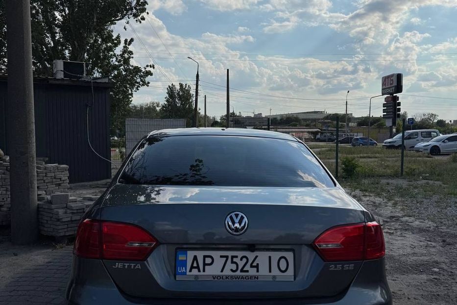 Продам Volkswagen Jetta 2011 года в Запорожье