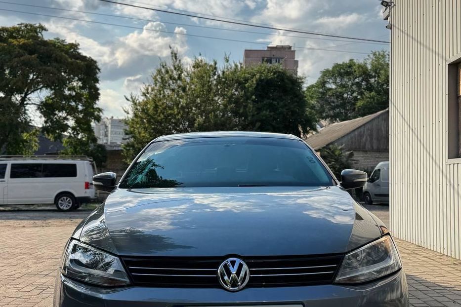 Продам Volkswagen Jetta 2011 года в Запорожье