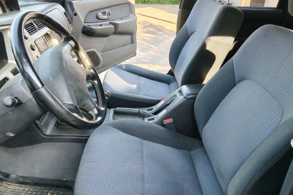 Продам Mitsubishi L 200 2003 года в г. Чугуев, Харьковская область