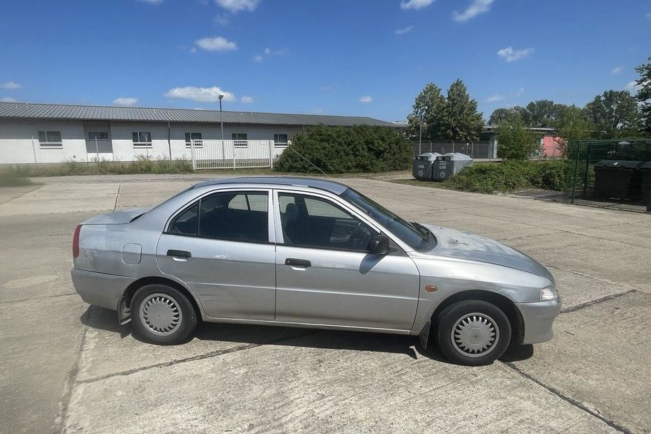 Продам Mitsubishi Lancer 2000 года в Одессе