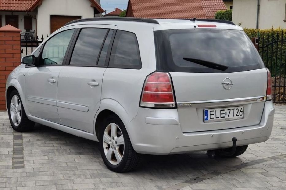 Продам Opel Zafira 2006 года в г. Павлоград, Днепропетровская область