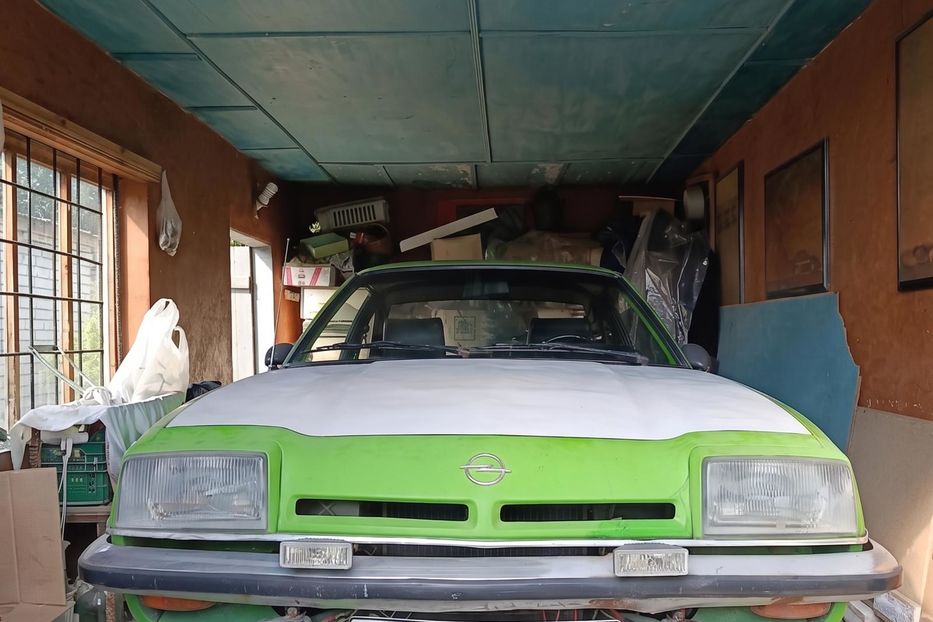 Продам Opel Manta 1987 года в г. Борисполь, Киевская область