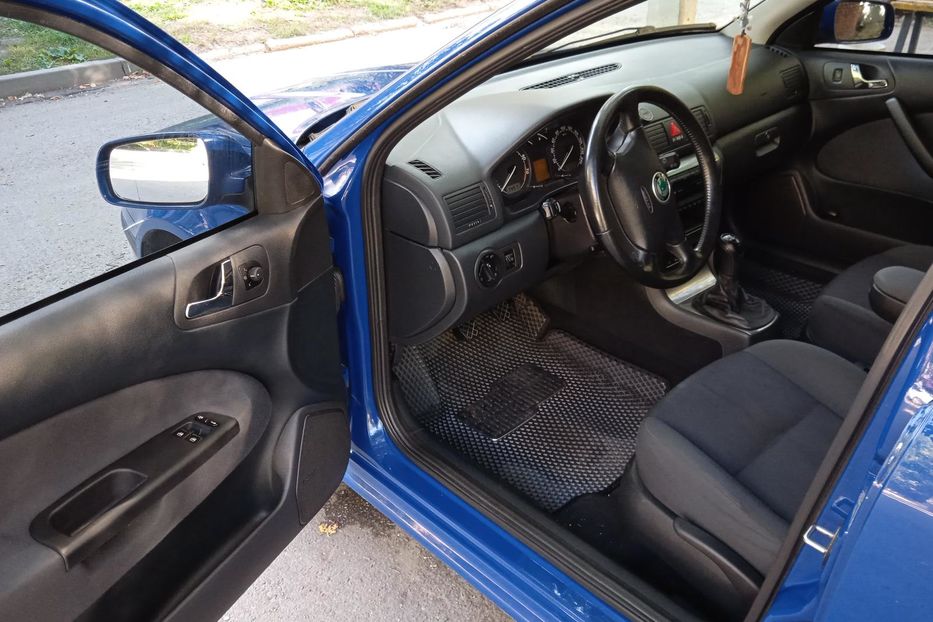 Продам Skoda Octavia Tour 1.6 MPI MT (102 к.с.) 2009 года в г. Остер, Черниговская область