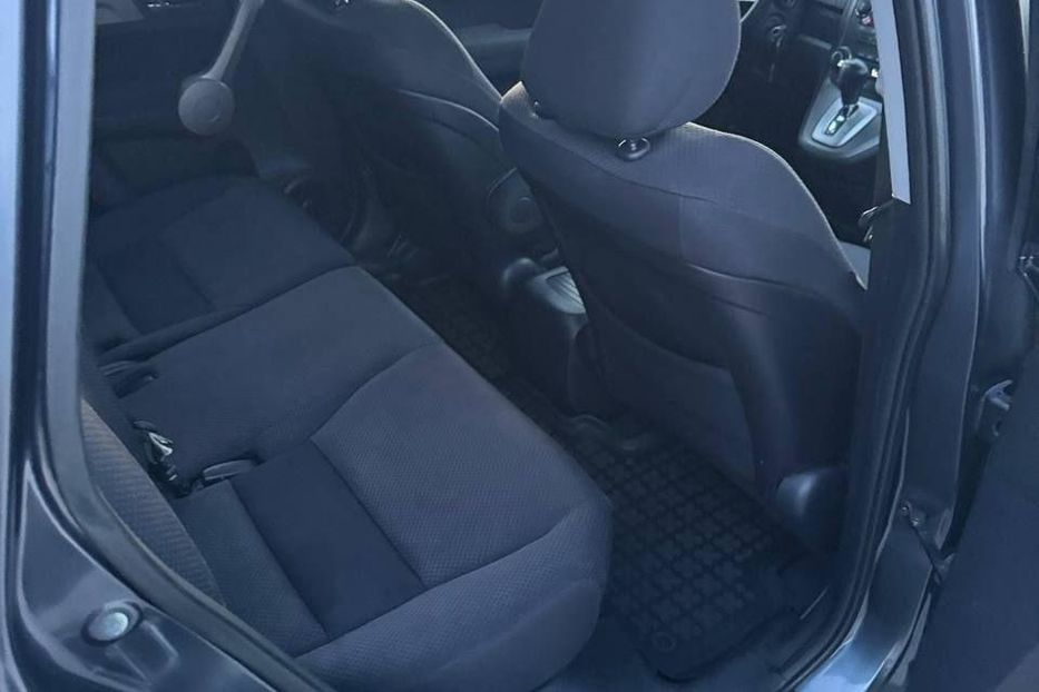 Продам Honda CR-V 2009 года в Киеве