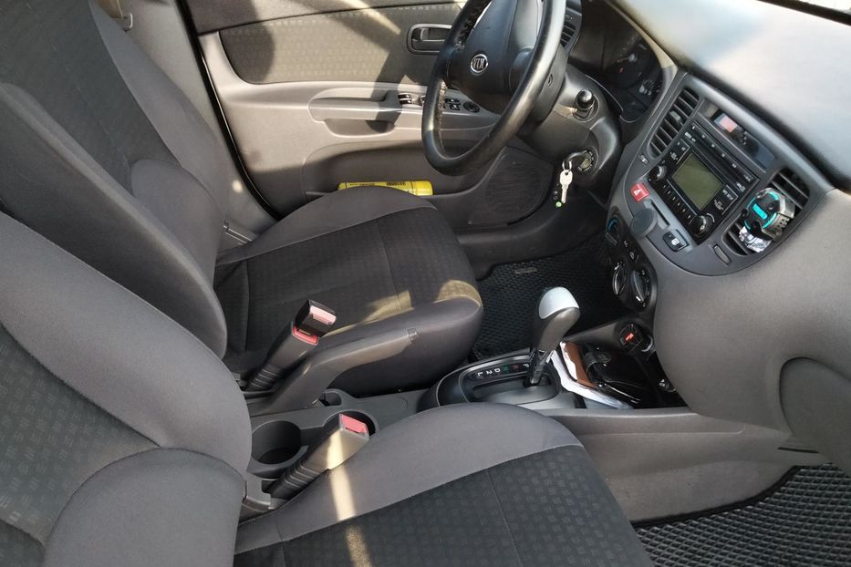 Продам Kia Rio 2007 года в Виннице