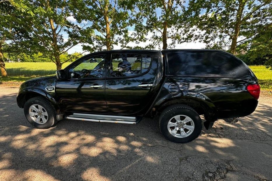 Продам Mitsubishi L 200 L200  2008 года в Киеве