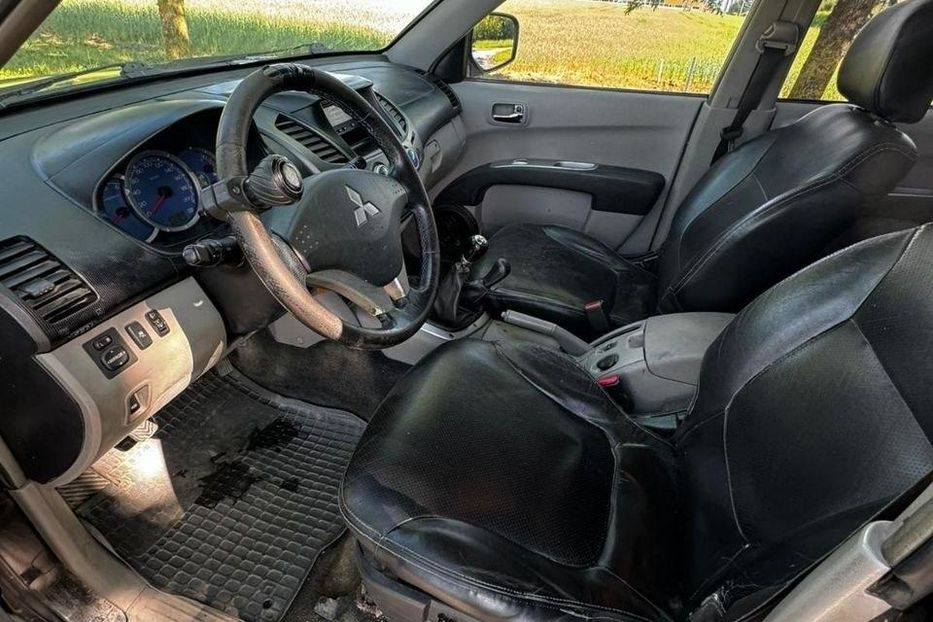 Продам Mitsubishi L 200 L200  2008 года в Киеве