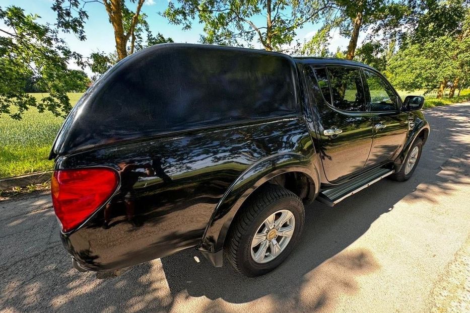 Продам Mitsubishi L 200 L200  2008 года в Киеве