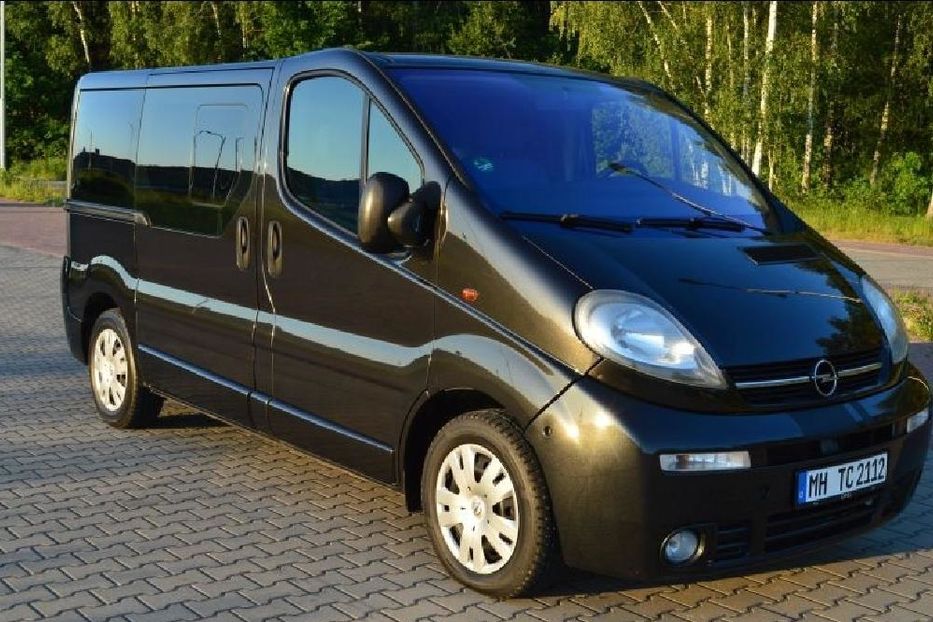 Продам Opel Vivaro пасс. 2003 года в Запорожье