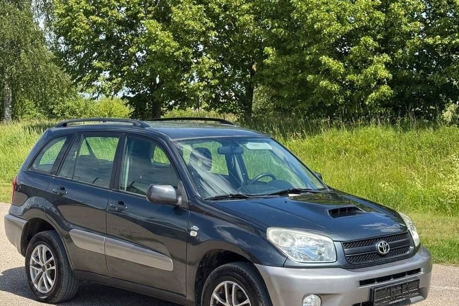 Продам Toyota Rav 4 2004 года в Киеве