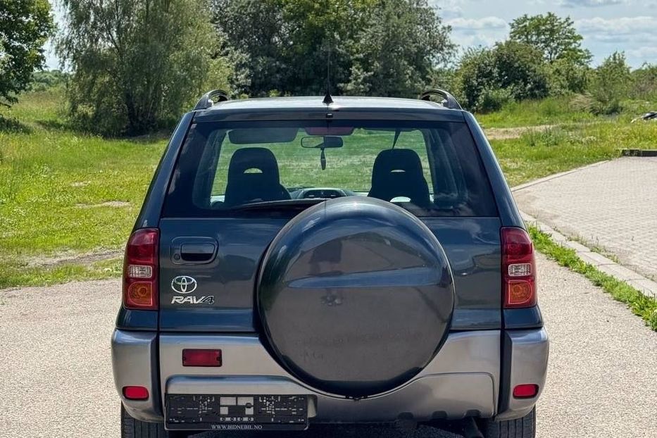 Продам Toyota Rav 4 2004 года в Киеве