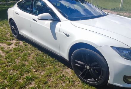 Продам Tesla Model S P85D 2015 года в Житомире