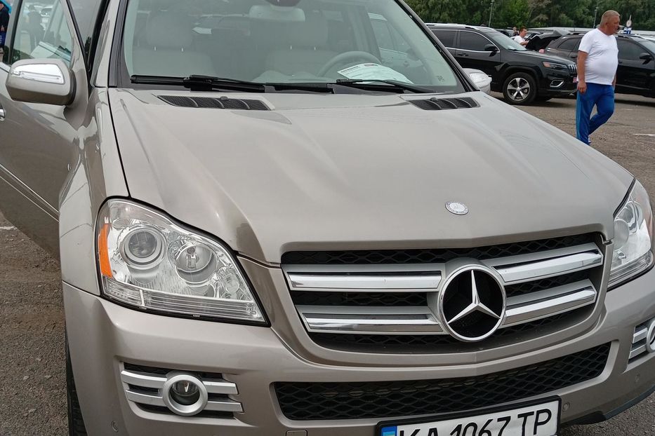 Продам Mercedes-Benz GL 320 2010 года в Киеве