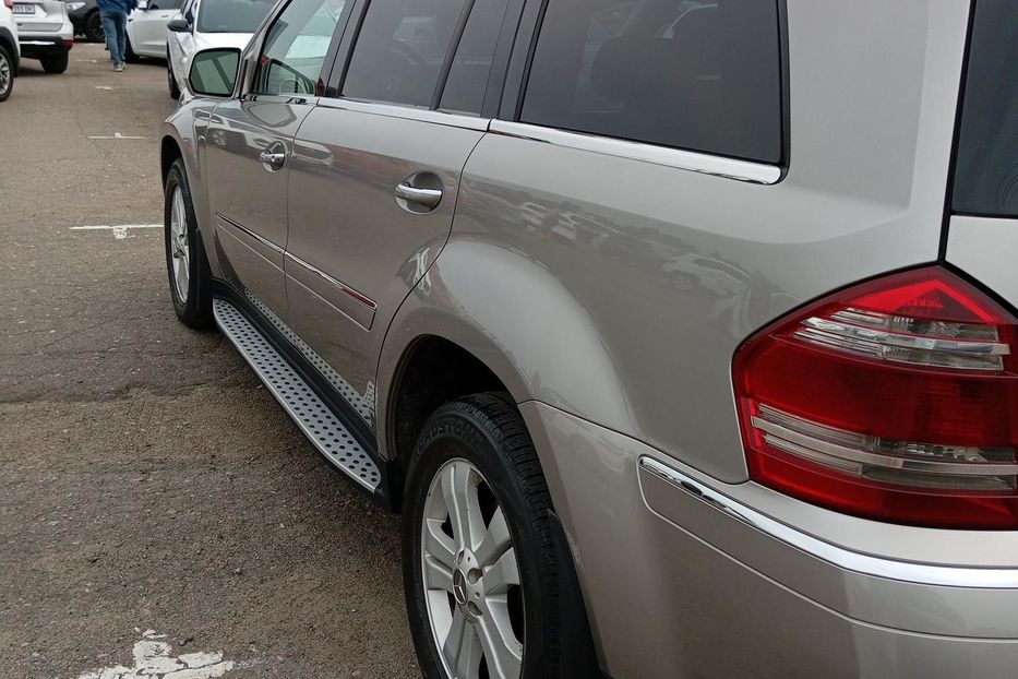 Продам Mercedes-Benz GL 320 2010 года в Киеве