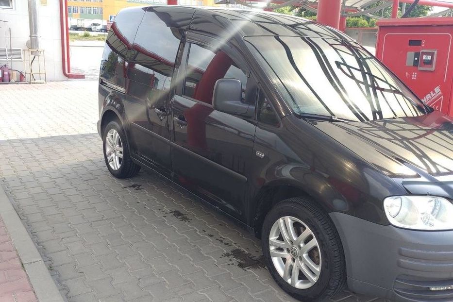 Продам Volkswagen Caddy пасс. 2005 года в Луцке