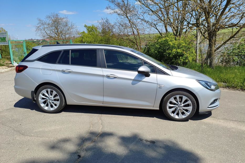 Продам Opel Astra K Sport tourer + 2019 года в г. Южный, Одесская область
