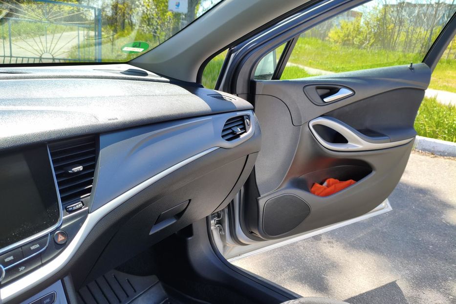 Продам Opel Astra K Sport tourer + 2019 года в г. Южный, Одесская область
