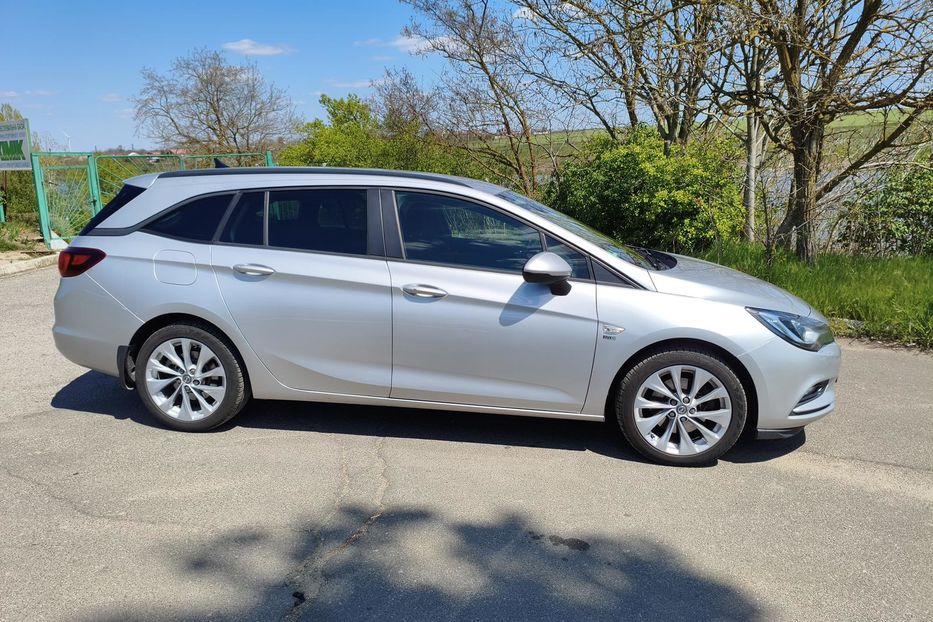 Продам Opel Astra K Sport tourer + 2019 года в г. Южный, Одесская область